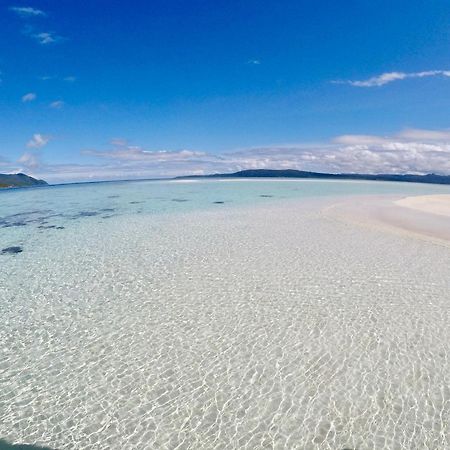Agusta Eco Resort Pulau Mansuar Buitenkant foto